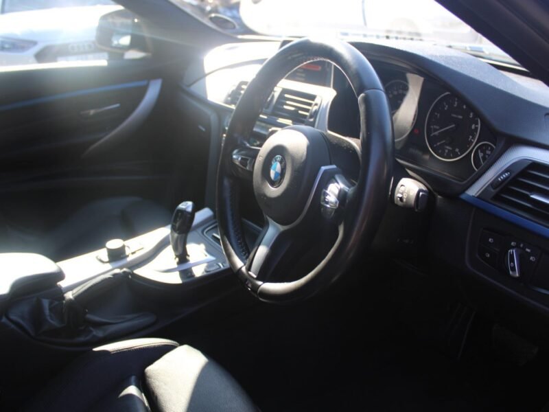 2016 BMW 3 Series 318i M Sport auto For Sale in KZN