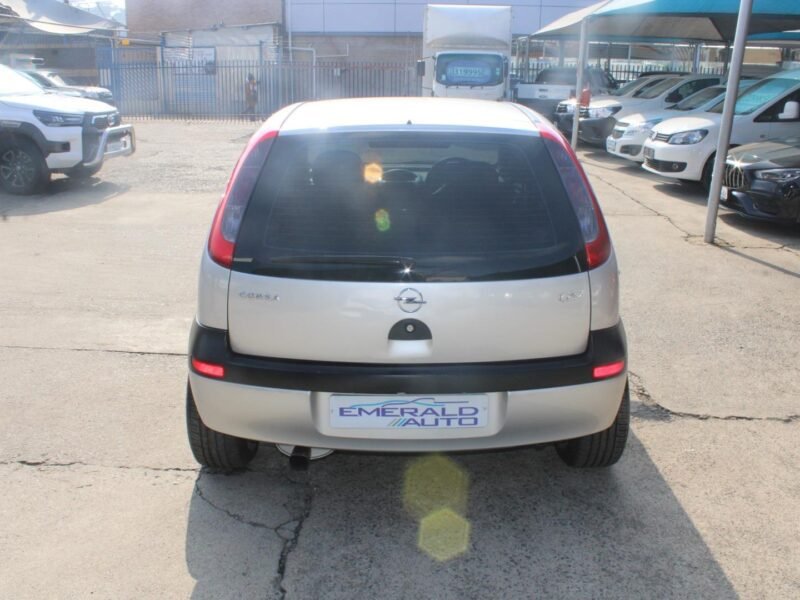 2005 Opel Corsa 1.4 Club For Sale in KZN