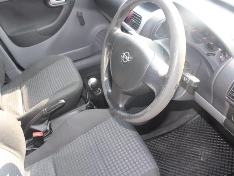 2005 Opel Corsa 1.4 Club For Sale in KZN