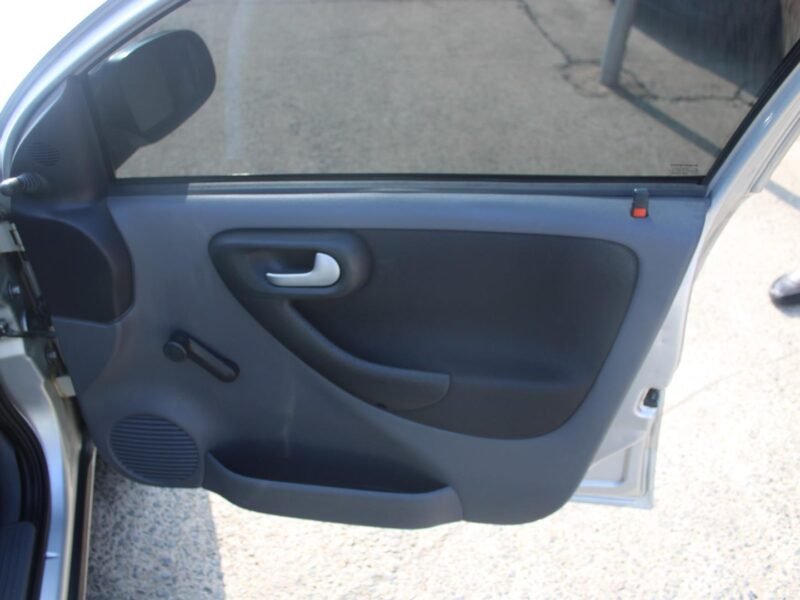 2005 Opel Corsa 1.4 Club For Sale in KZN