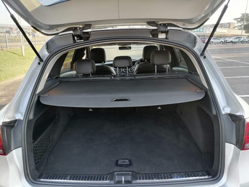 2020 Mercedes-Benz GLC GLC300d 4Matic AMG Line For Sale in KZN
