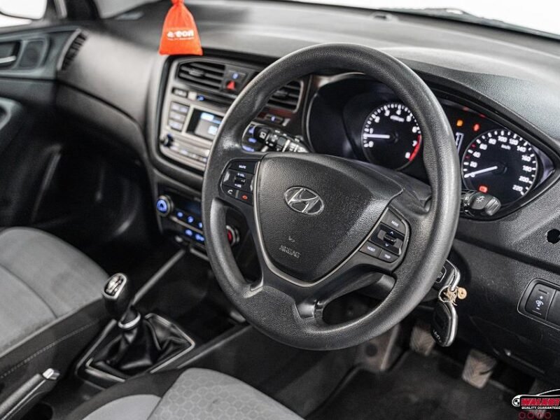 2017 Hyundai i20 1.4 Fluid For Sale in KZN