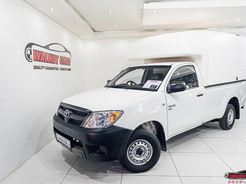 2006 Toyota Hilux 2.0 For Sale in KZN