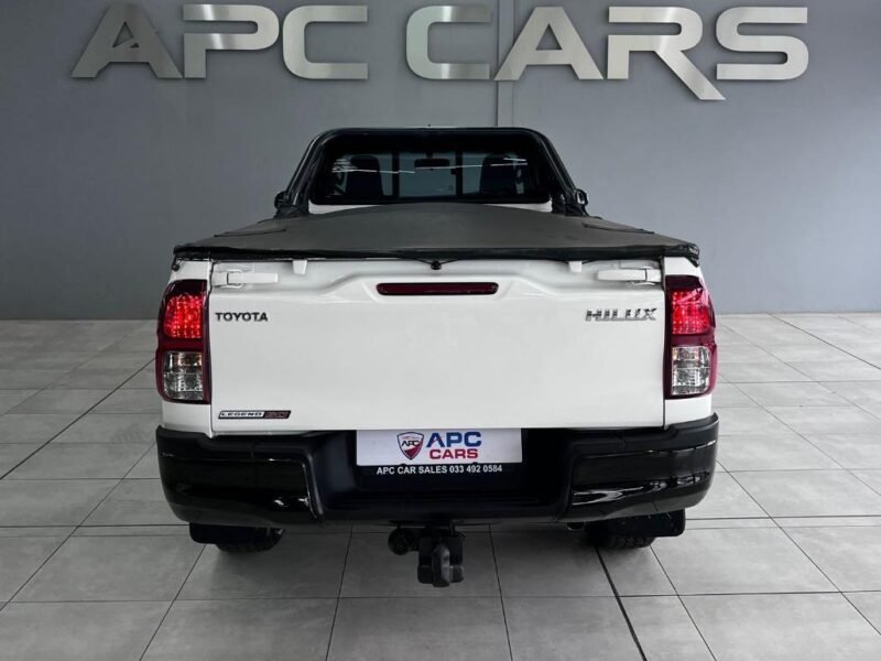2020 Toyota Hilux 2.8GD-6 Legend 50 Auto For Sale in KZN