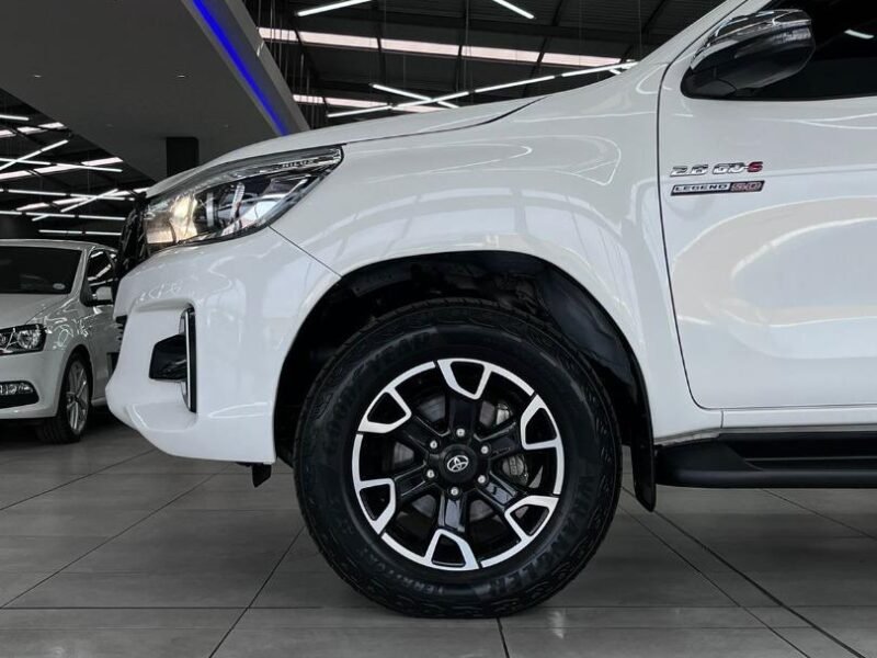 2020 Toyota Hilux 2.8GD-6 Legend 50 Auto For Sale in KZN