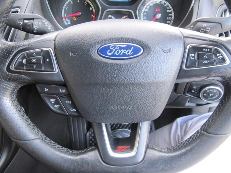 2017 Ford Focus ST 1 For Sale in KZN