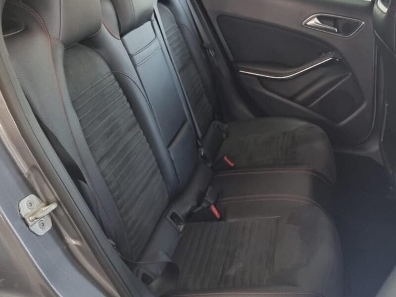 2015 Mercedes-Benz GLA GLA220CDI 4Matic Style For Sale in KZN