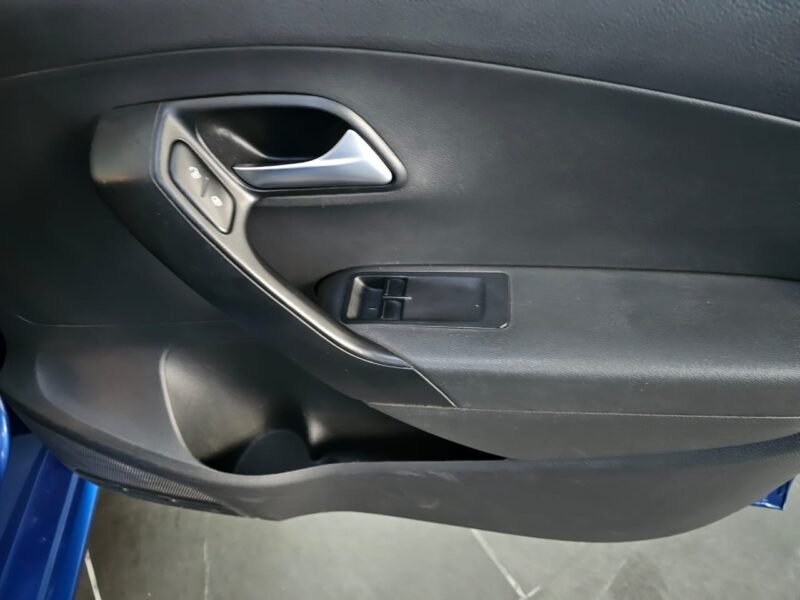 2020 Volkswagen Polo Vivo Hatch 1.4 Trendline For Sale in KZN