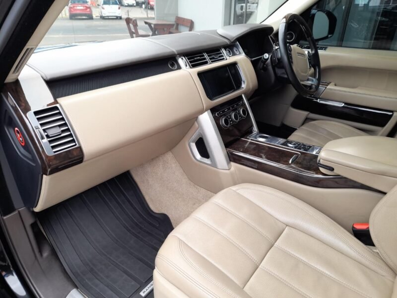 2014 Land Rover Range Rover Autobiography Supercharged For Sale in KZN
