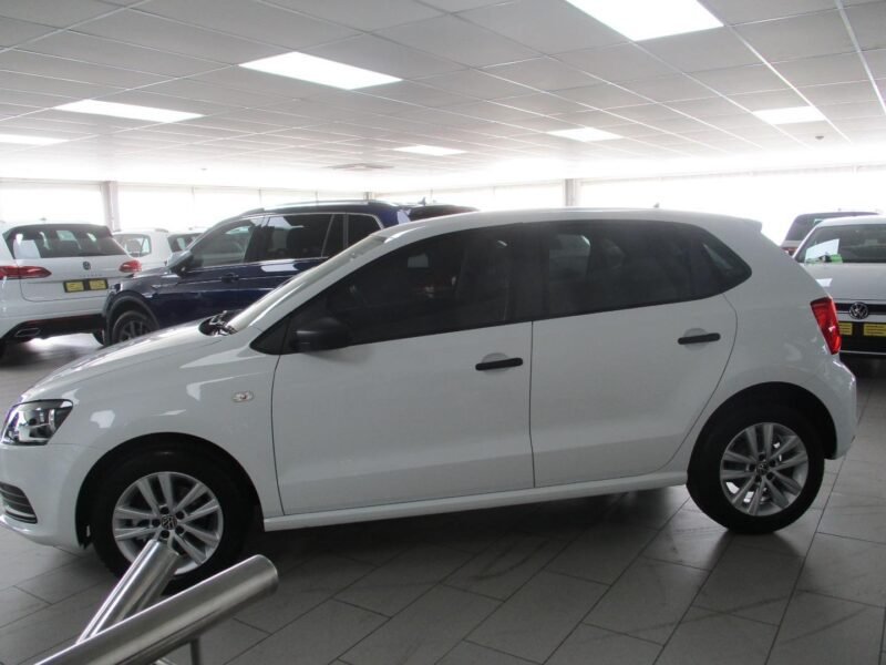 2024 Volkswagen Polo Vivo Hatch 1.4 Trendline For Sale in KZN