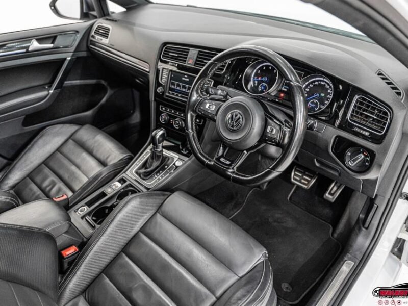 2016 Volkswagen Golf R Auto For Sale in KZN