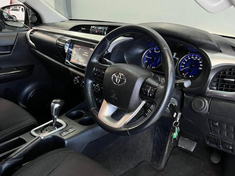 2017 Toyota Hilux 2.8GD-6 Double Cab 4x4 Raider Auto For Sale in KZN