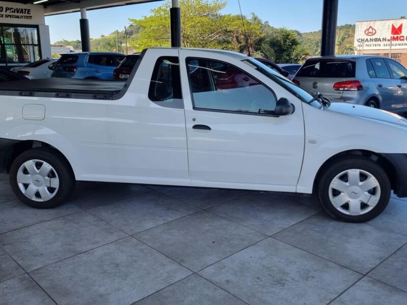 2021 Nissan NP200 1.6 16v High For Sale in KZN