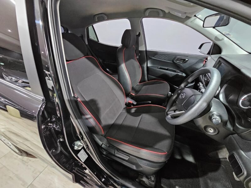 2023 Hyundai Grand i10 1.0 Motion Hatch Manual For Sale in KZN