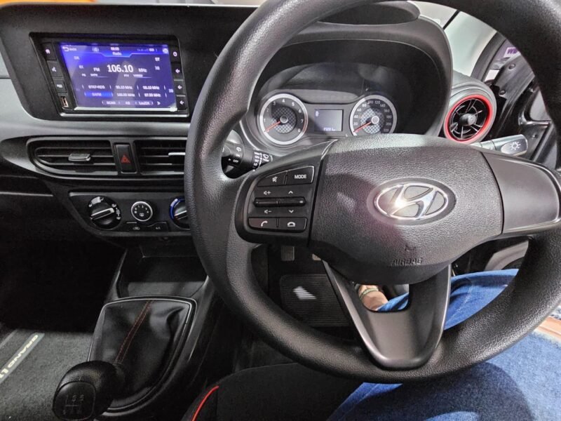 2023 Hyundai Grand i10 1.0 Motion Hatch Manual For Sale in KZN