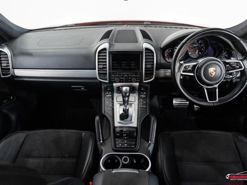 2015 Porsche Cayenne GTS For Sale in KZN