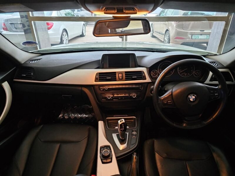 2015 BMW 3 Series 316i Auto For Sale in KZN