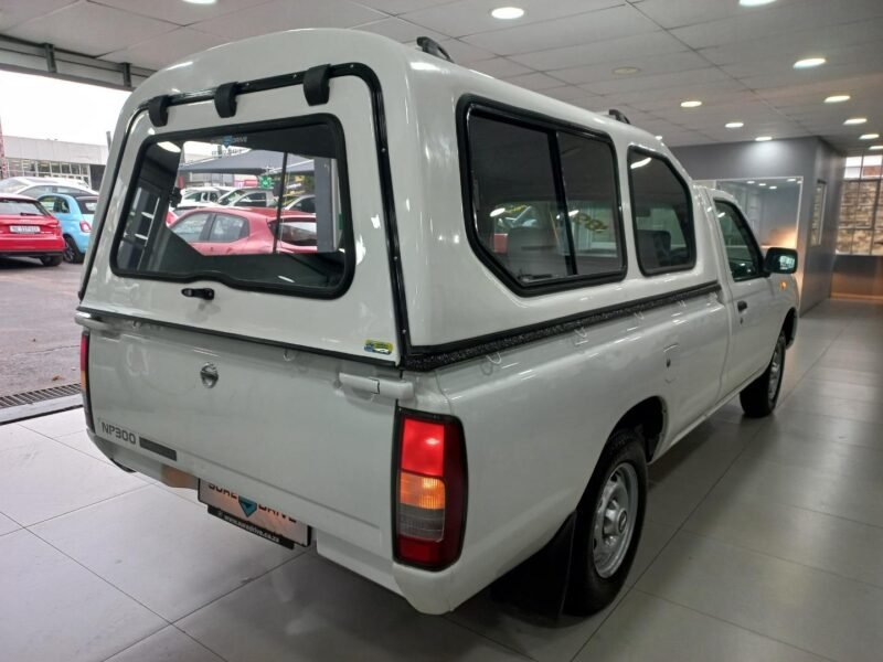 2018 Nissan NP300 Hardbody 2.0 For Sale in KZN
