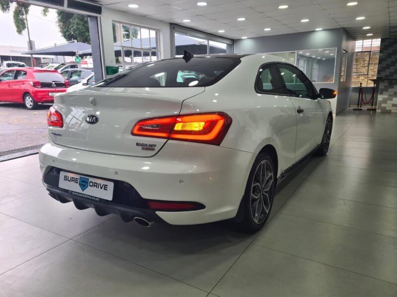 2015 Kia Cerato Koup 1.6T Auto For Sale in KZN