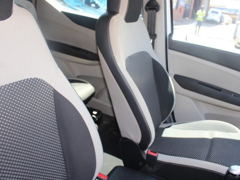 2021 Renault Triber 1.0 Prestige For Sale in KZN