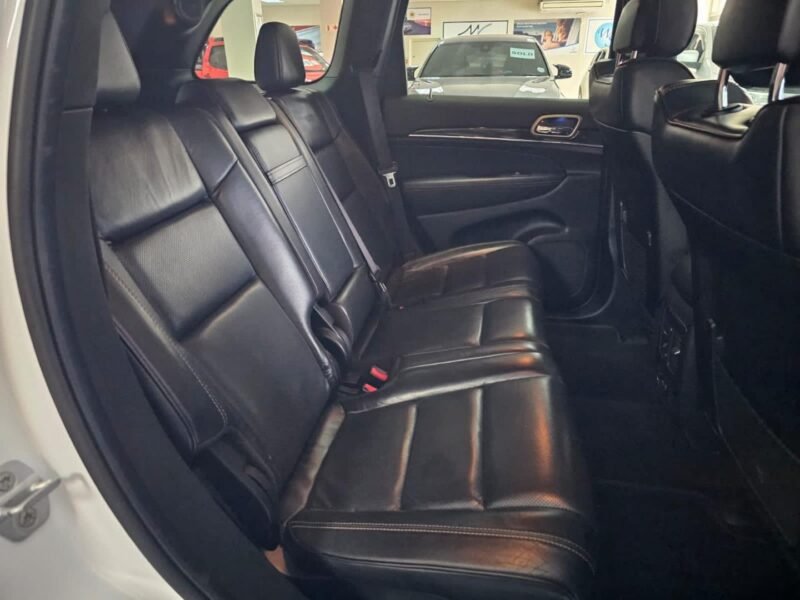 2014 Jeep Grand Cherokee 3.0CRD Overland For Sale in KZN