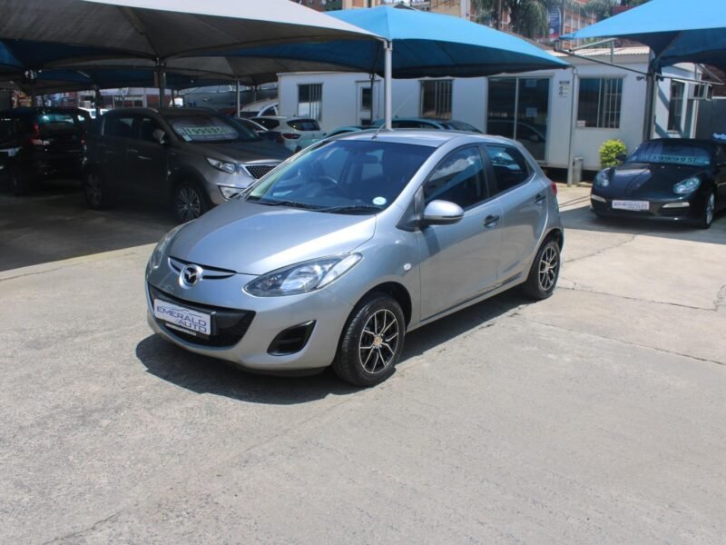 2013 Mazda Mazda2 Hatch 1.3 Active For Sale in KZN