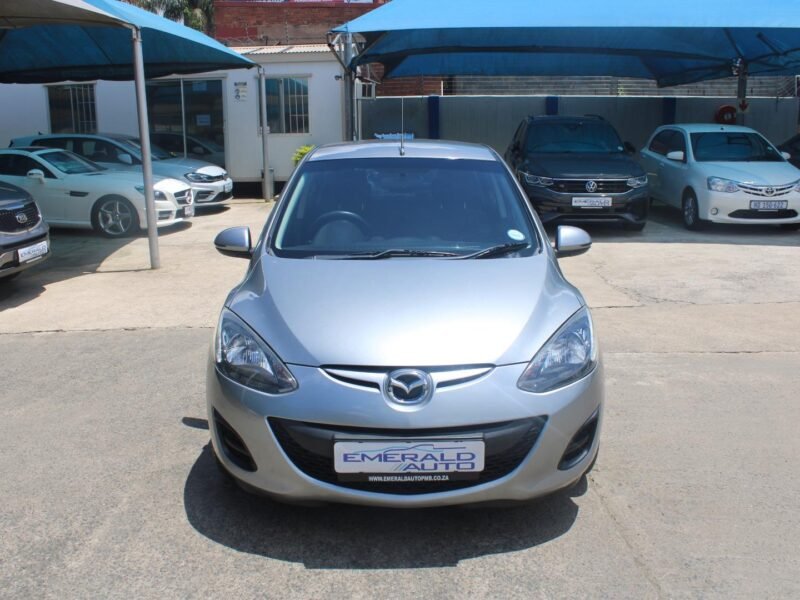 2013 Mazda Mazda2 Hatch 1.3 Active For Sale in KZN