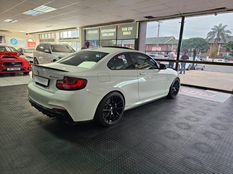 2015 BMW 2 Series M235i Coupe Auto For Sale in KZN