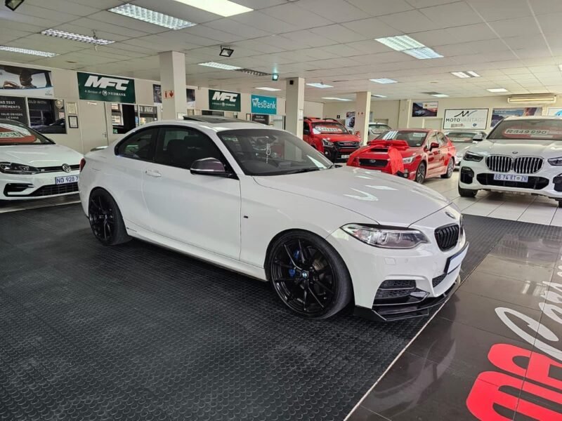 2015 BMW 2 Series M235i Coupe Auto For Sale in KZN