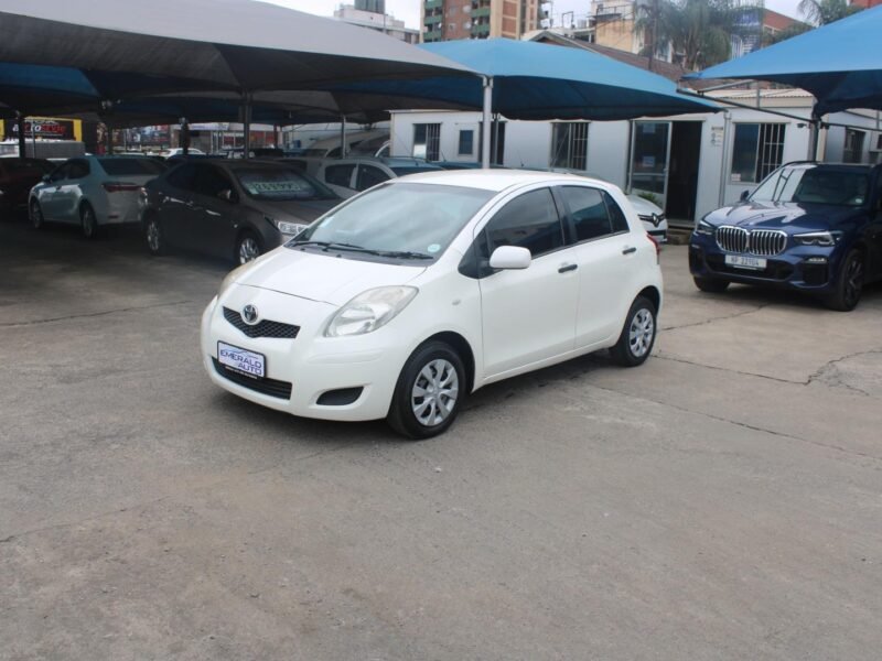 2009 Toyota Yaris 1.3 5-Door T3 For Sale in KZN