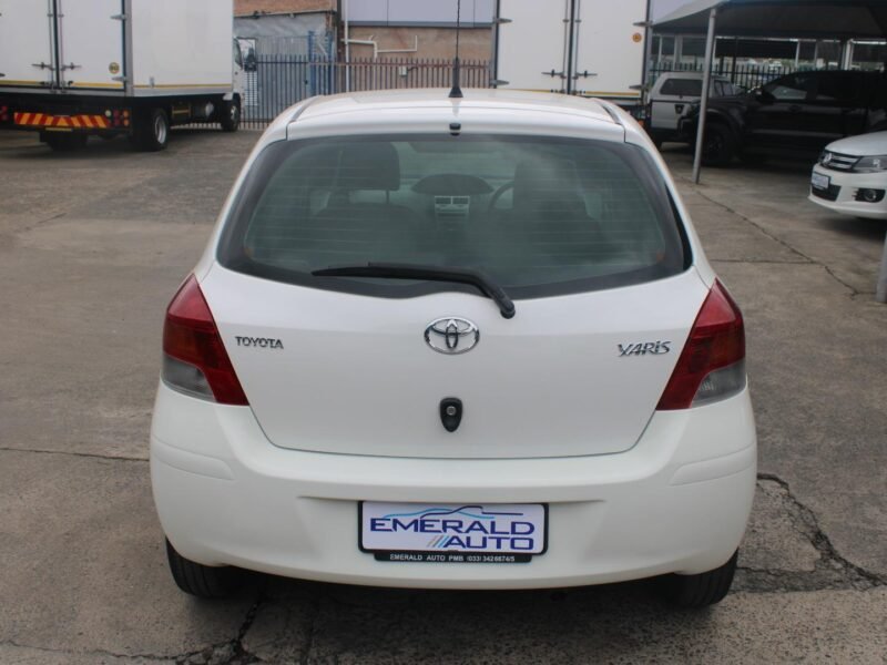 2009 Toyota Yaris 1.3 5-Door T3 For Sale in KZN