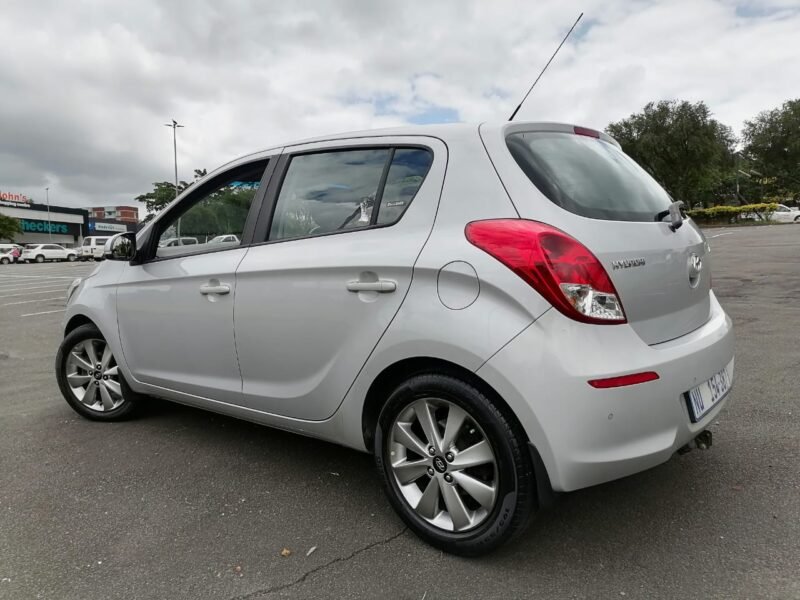 2014 Hyundai i20 1.4 Glide For Sale in KZN