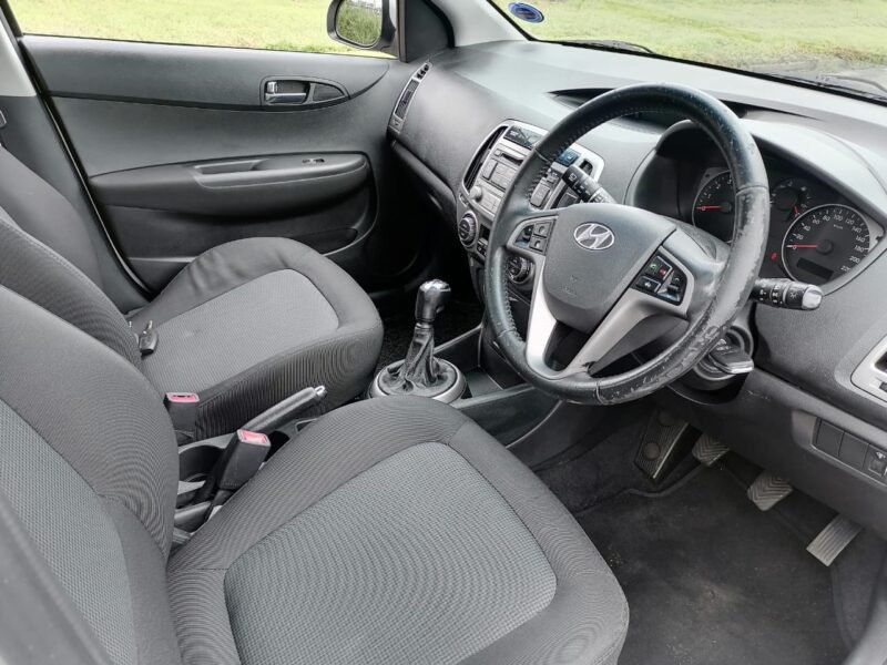 2014 Hyundai i20 1.4 Glide For Sale in KZN