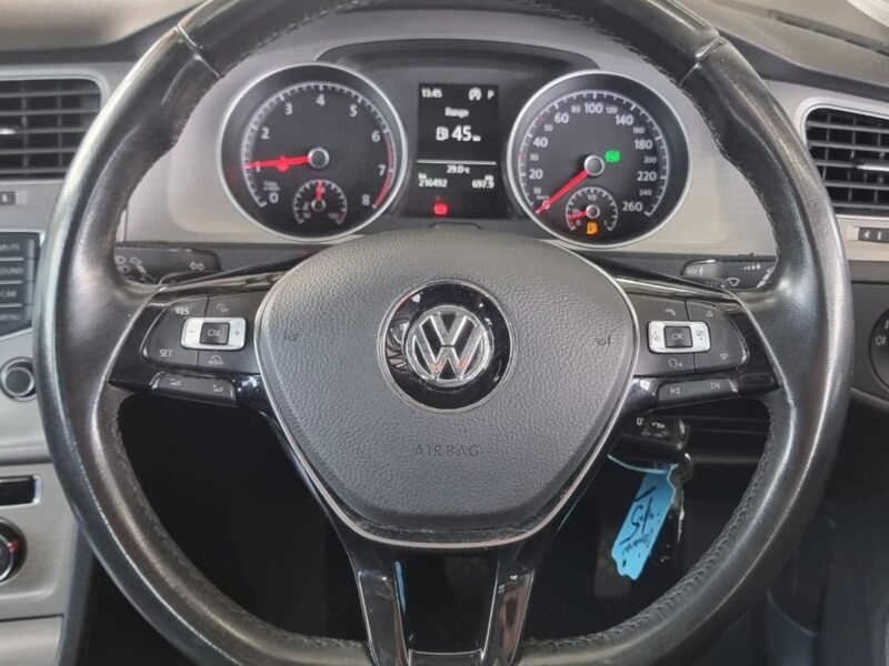 2017 Volkswagen Golf 1.4TSI Comfortline Auto For Sale in KZN