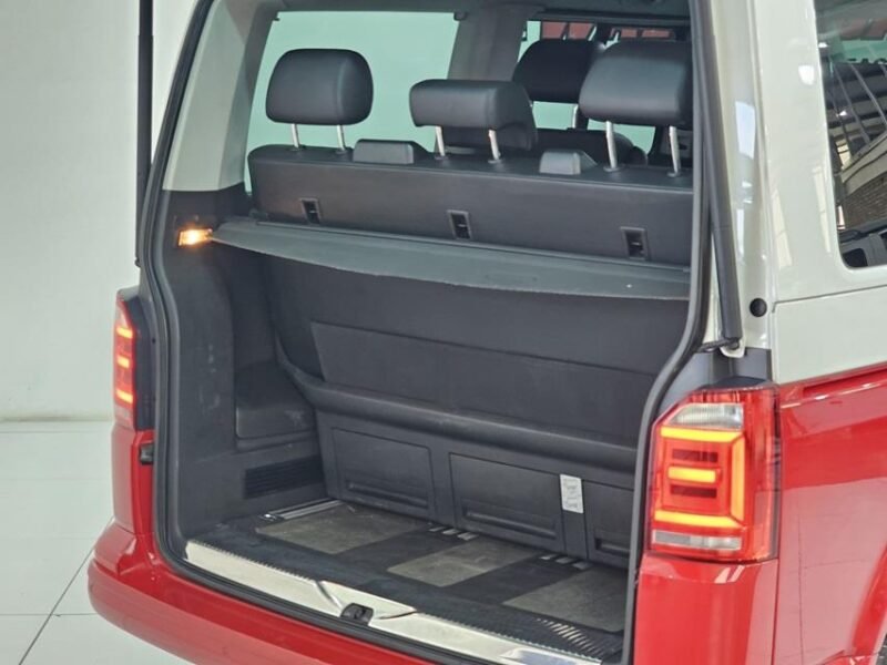 2019 Volkswagen Caravelle 2.0BiTDI Highline 4Motion For Sale in KZN