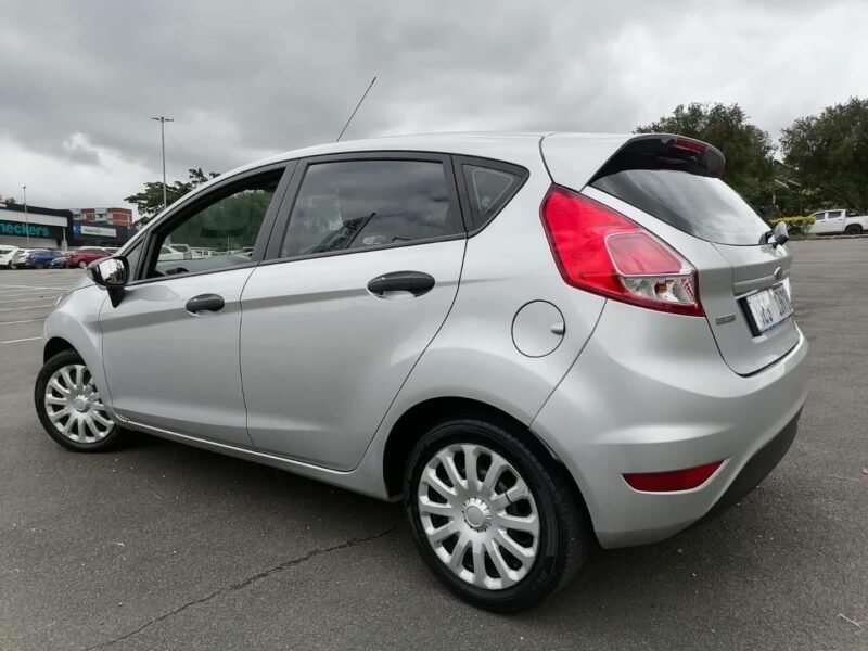 2016 Ford Fiesta 5-Door 1.0T Trend Auto For Sale