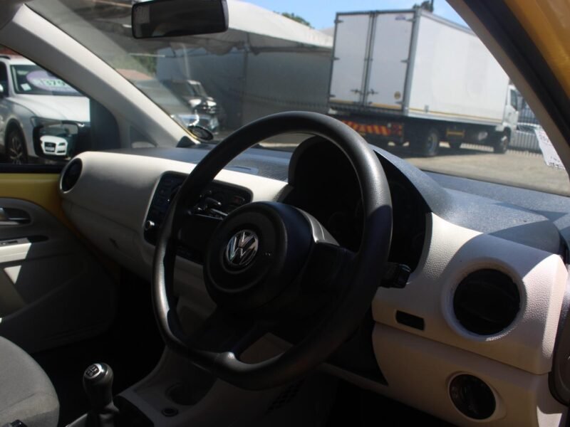2015 Volkswagen up! Move up! 3-Door 1.0 For Sale in KZN