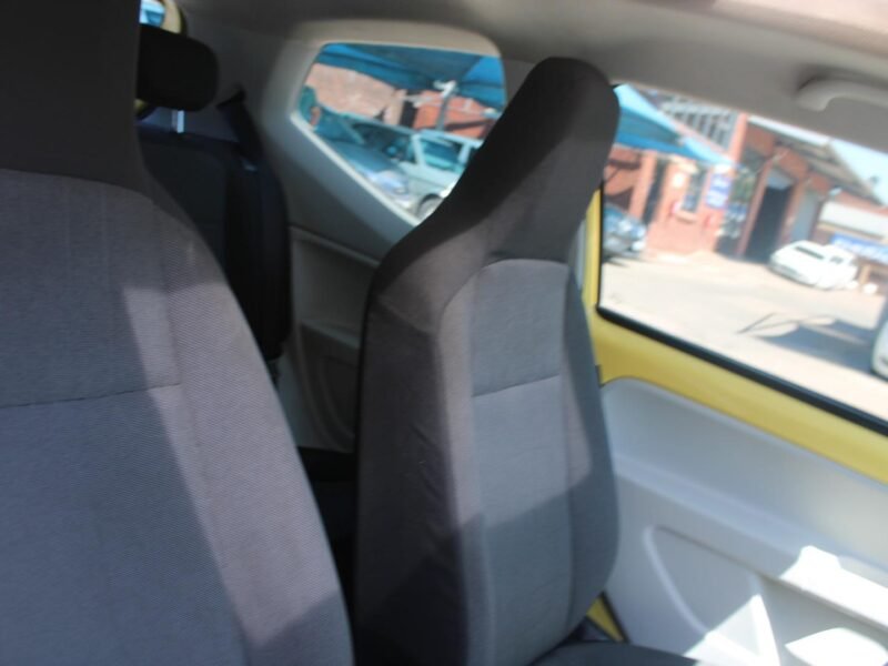 2015 Volkswagen up! Move up! 3-Door 1.0 For Sale in KZN