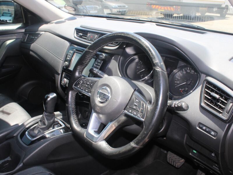 2018 Nissan X-Trail 2.5 4x4 Tekna For Sale in KZN