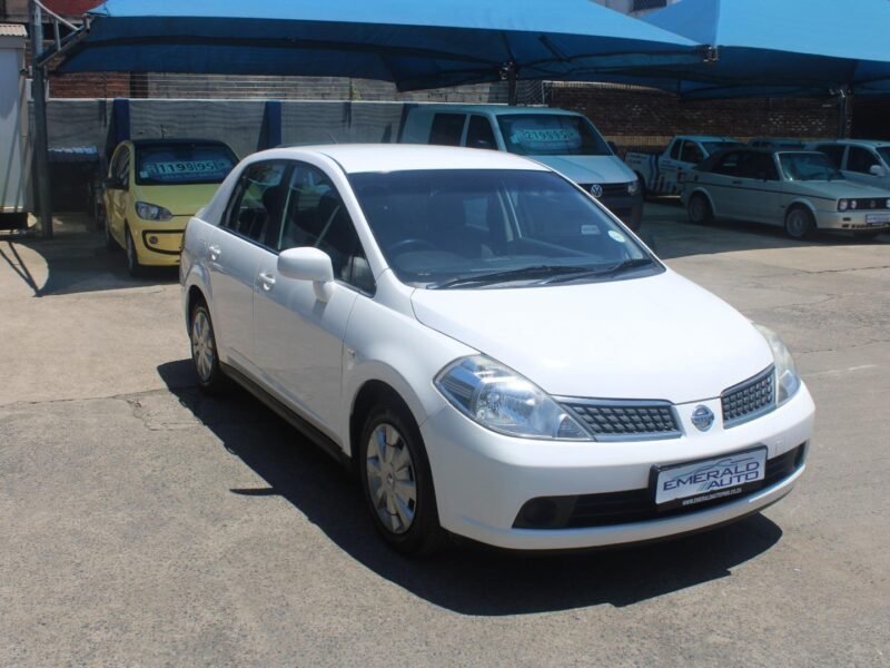 2008 Nissan Tiida Sedan 1.6 Visia+ Auto For Sale in KZN