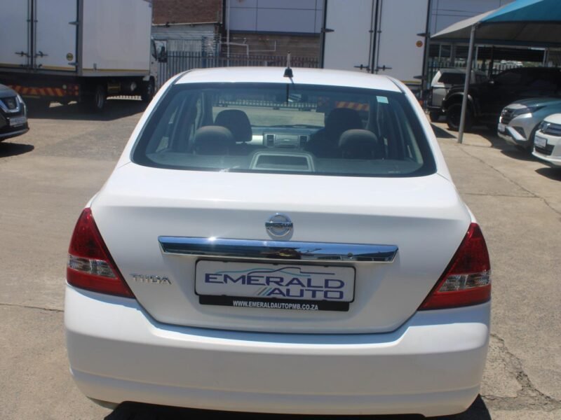 2008 Nissan Tiida Sedan 1.6 Visia+ Auto For Sale in KZN