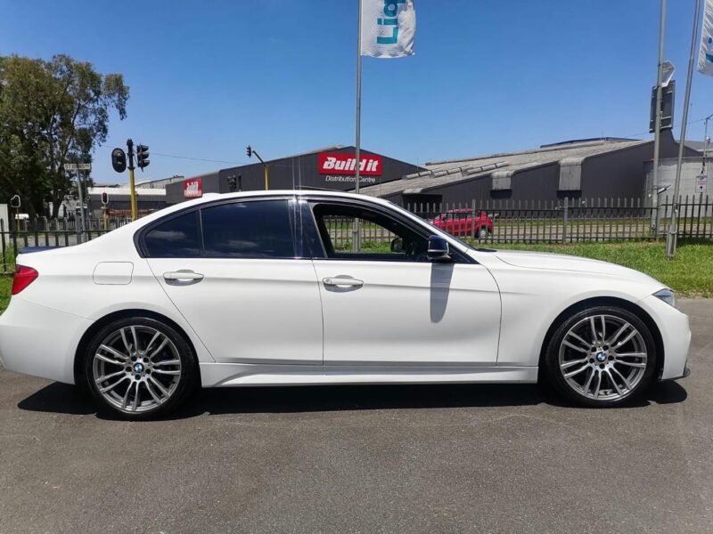 2013 BMW 3 Series 320i M Sport Auto For Sale in KZN