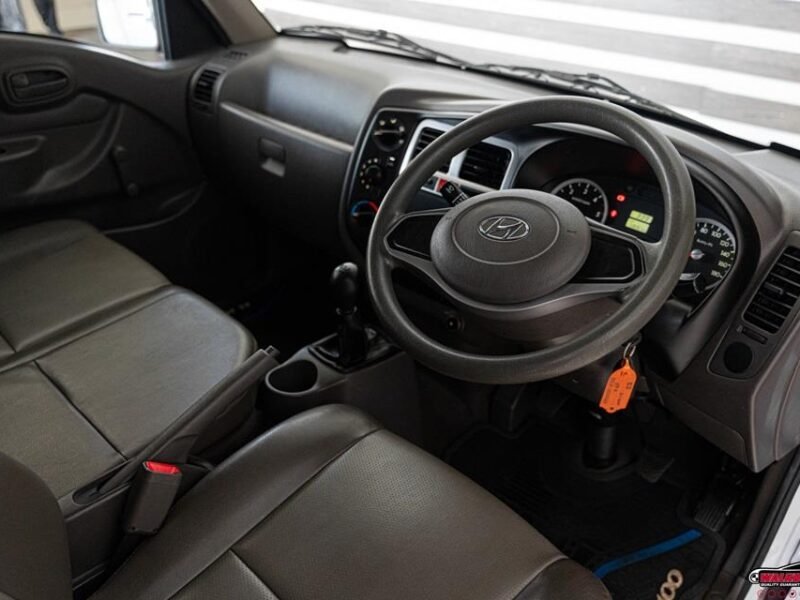 2021 Hyundai H-100 Bakkie 2.6D Deck For Sale in KZN