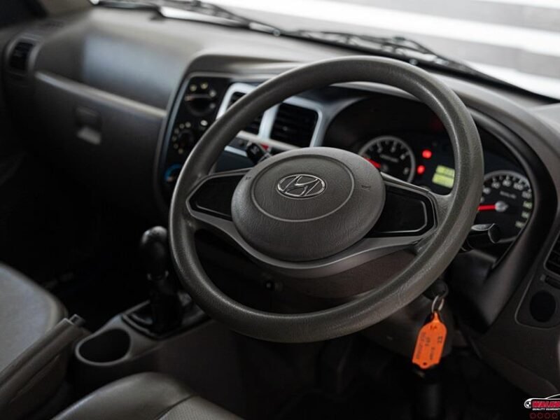 2021 Hyundai H-100 Bakkie 2.6D Deck For Sale in KZN