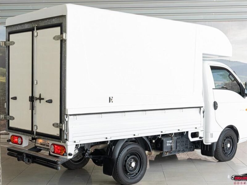 2021 Hyundai H-100 Bakkie 2.6D Deck For Sale in KZN