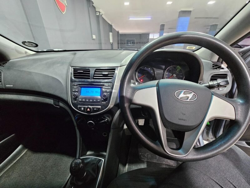 2019 Hyundai Accent Sedan 1.6 Motion For Sale in KZN