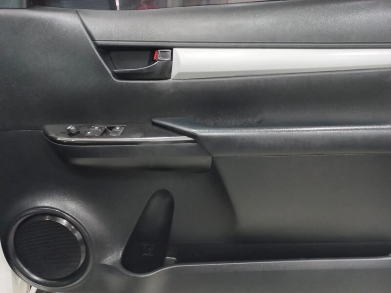 2021 Toyota Hilux 2.0 VVTi For Sale in KZN