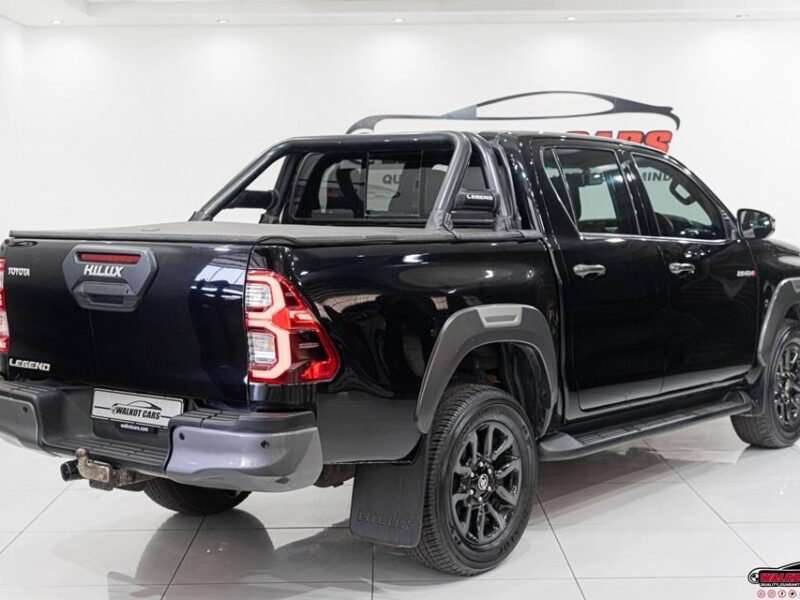 2021 Toyota Hilux 2.8GD-6 Double Cab Legend Auto For Sale in KZN
