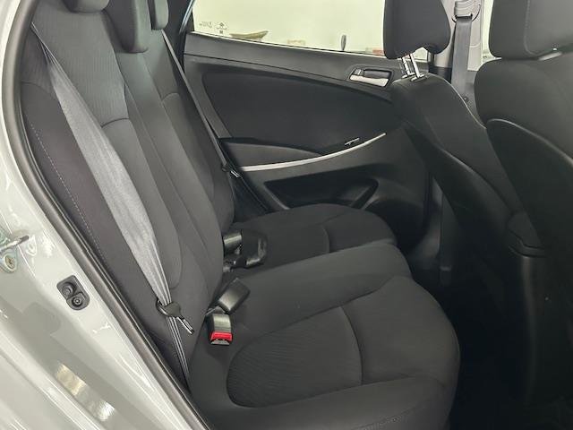 2018 Hyundai Accent Sedan 1.6 Fluid For Sale in KZN
