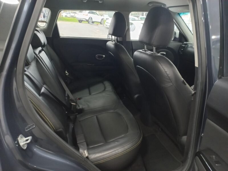 2017 Kia Soul 1.6CRDi Smart Auto For Sale KZN